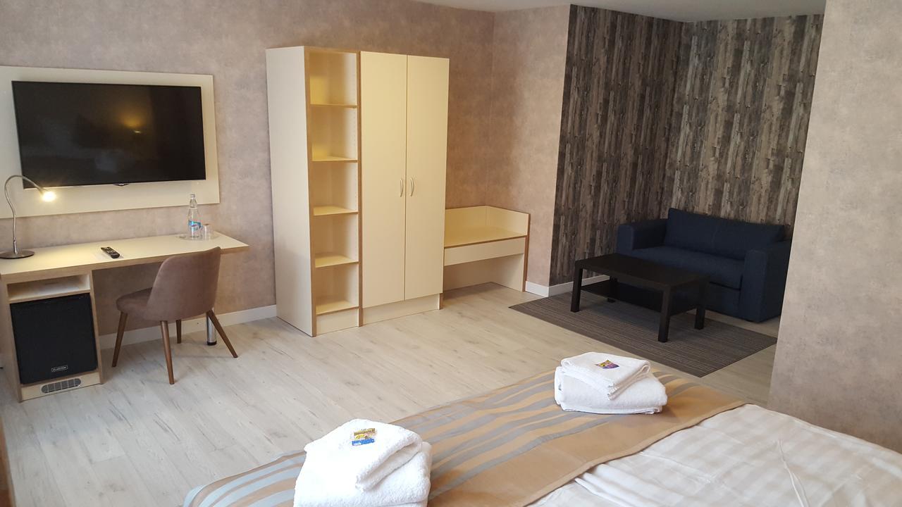 Novel Hotel Wusterhausen ภายนอก รูปภาพ