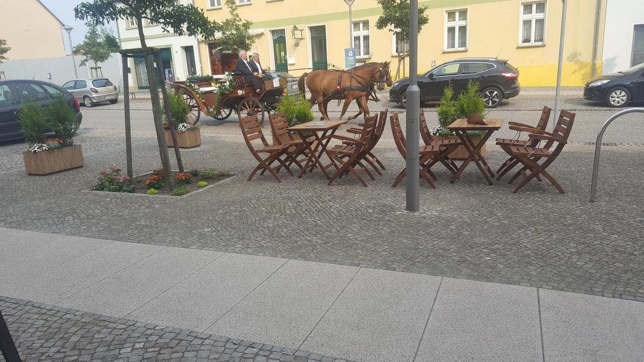 Novel Hotel Wusterhausen ภายนอก รูปภาพ