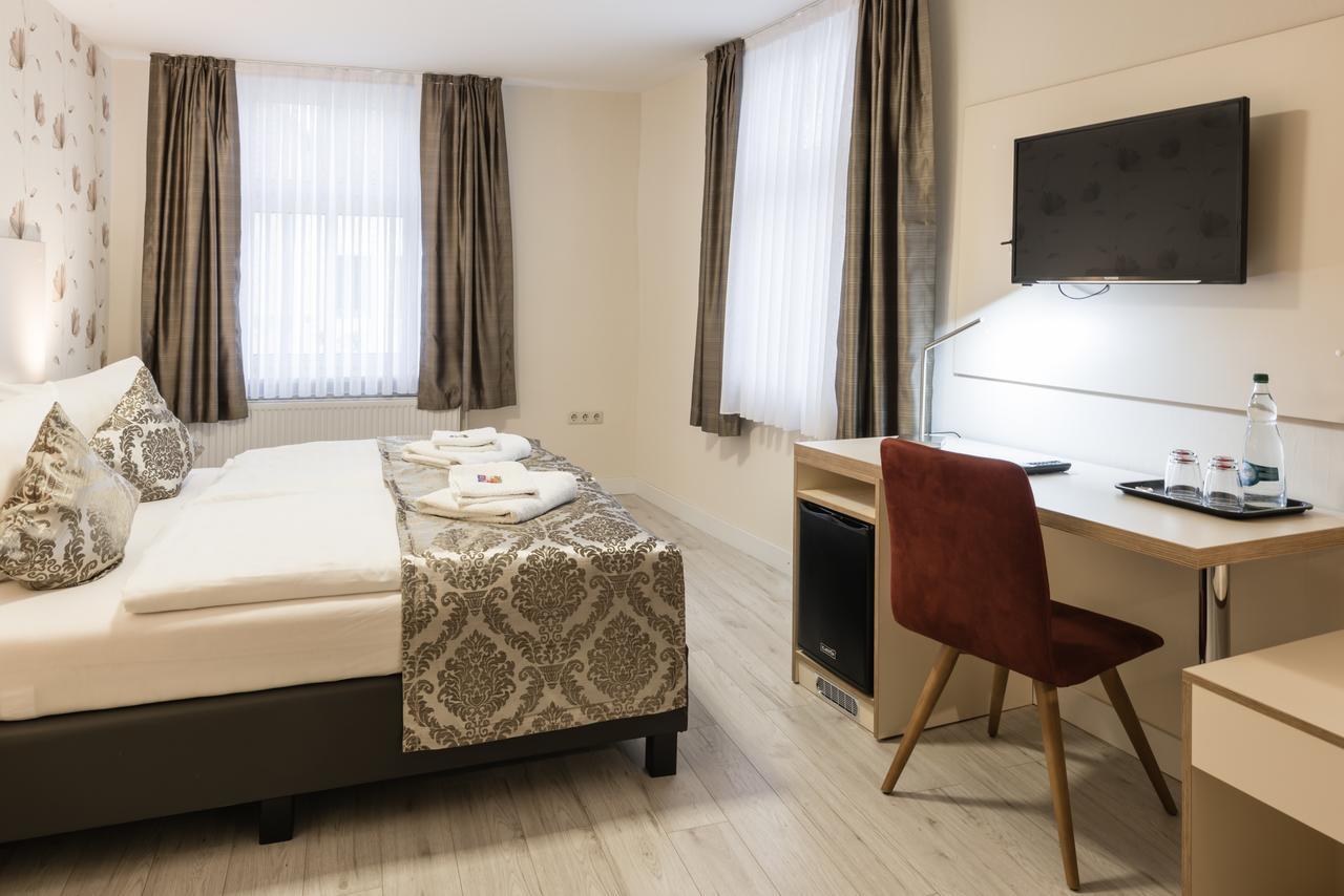 Novel Hotel Wusterhausen ภายนอก รูปภาพ